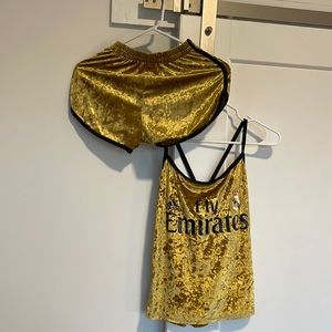 Super cute velvet tank top & short
